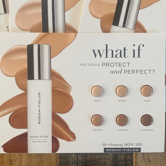 5 Pack R+F Radiant Defense Sample Makeup - Picture 2 of 3